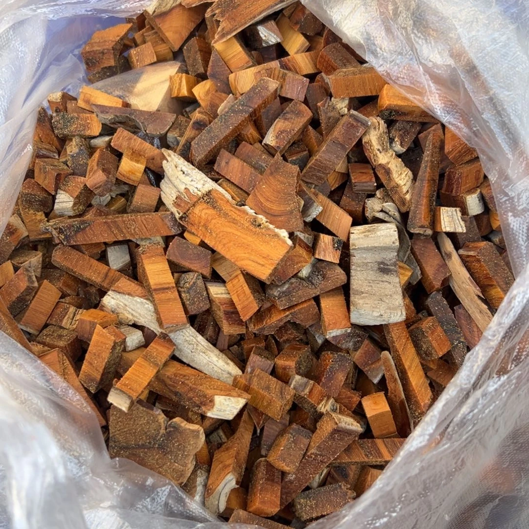柏木（崖柏）太行陈华黑油熏香小块一斤装
