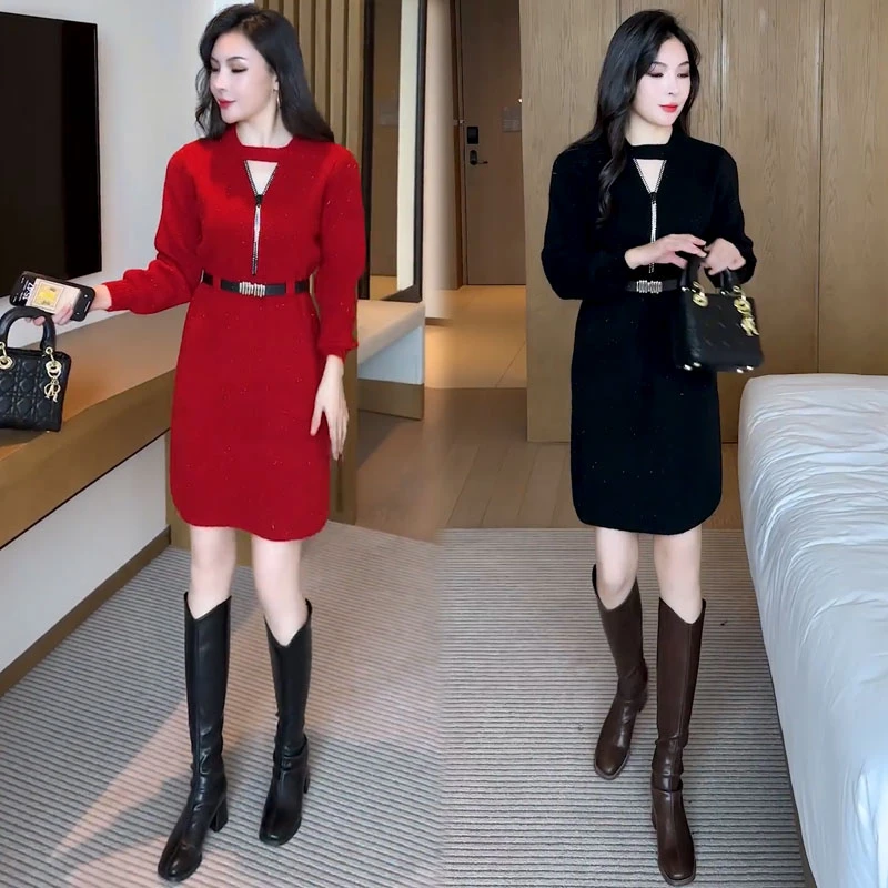 针织连衣裙女秋冬新款时髦洋气中长款V领系带长袖毛衣打底裙