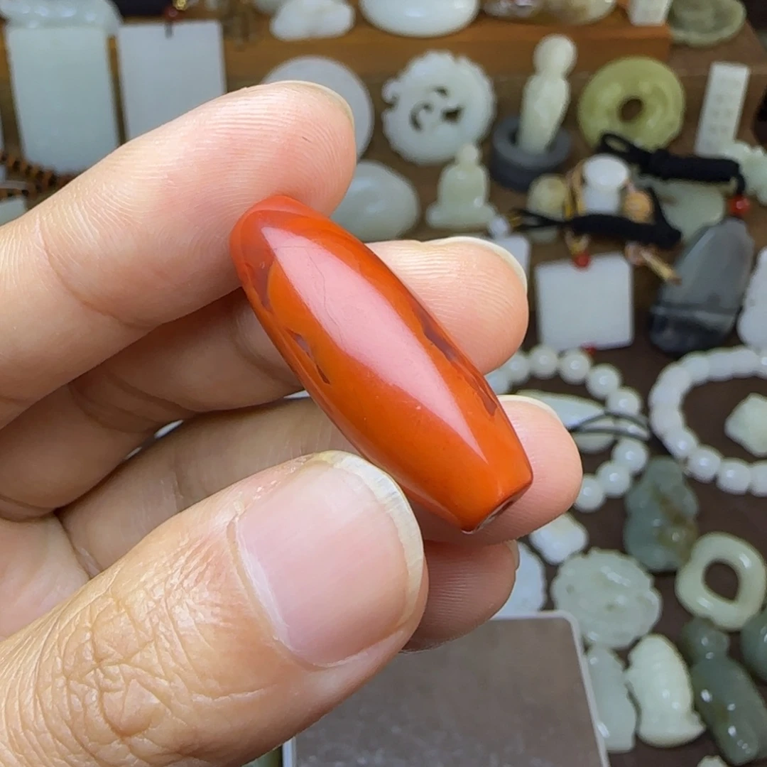 南红玛瑙未镶嵌挂件