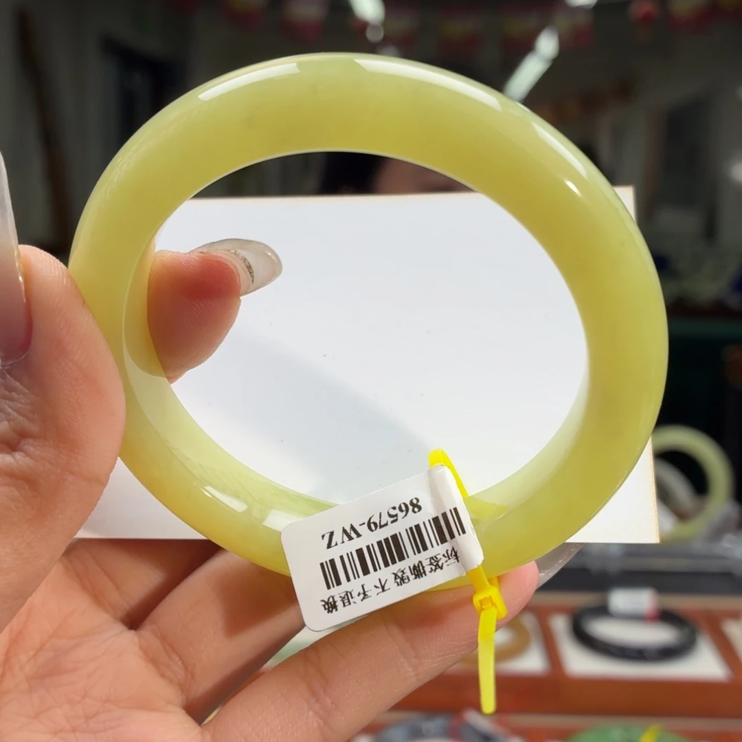 和田玉手镯未镶嵌55 56