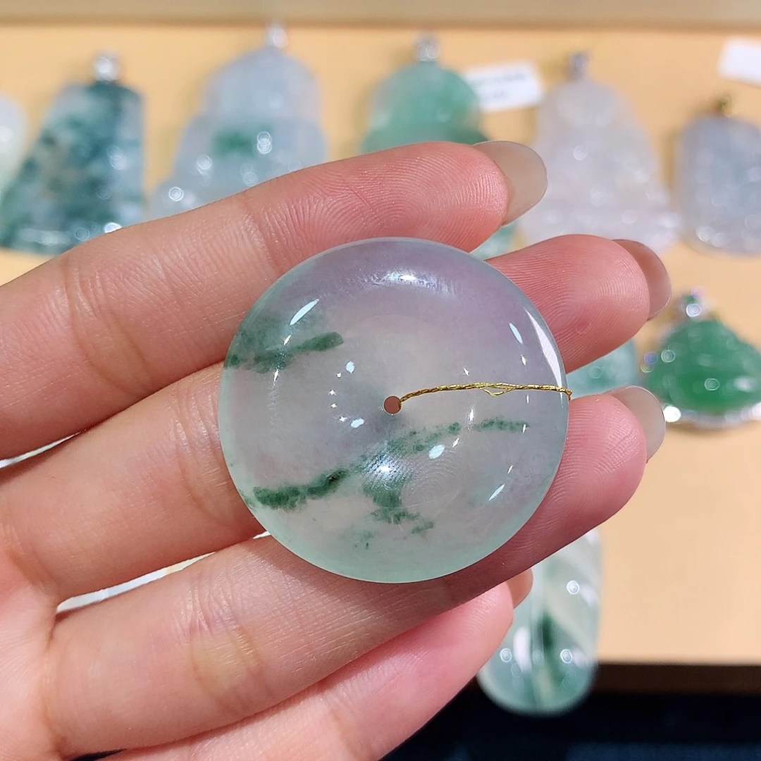 翡翠吊坠(不含链)18K金镶嵌