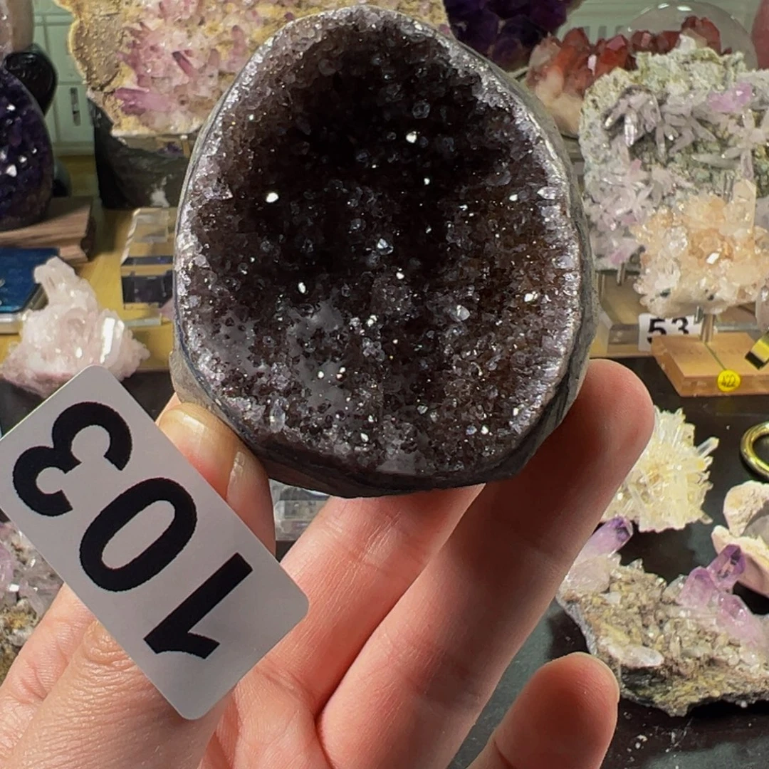 未镶嵌珠宝半成品水晶