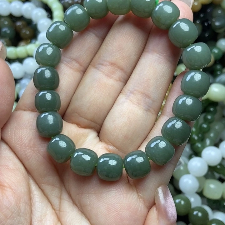 和田玉未镶嵌手链卡10