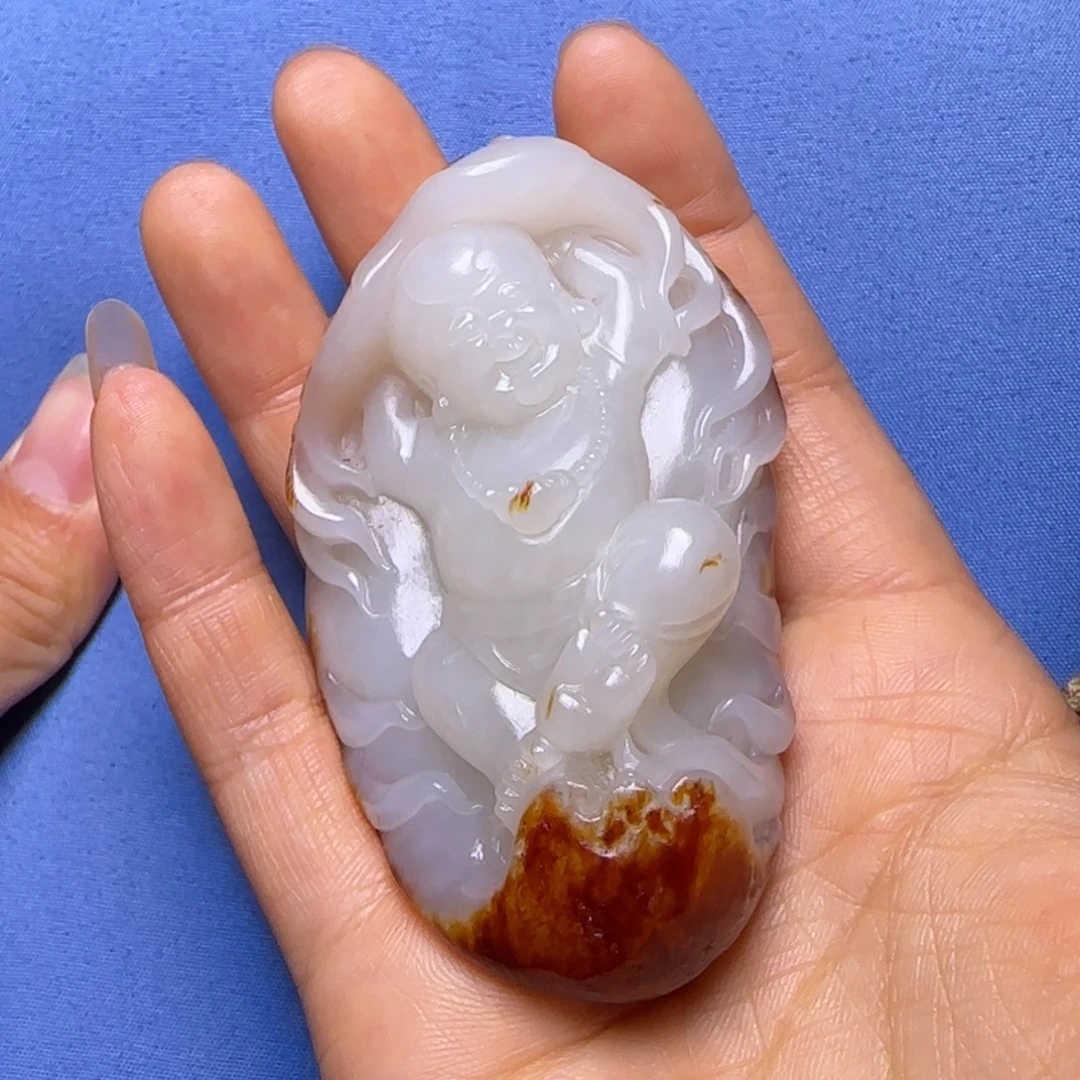 若***磐和田玉未镶嵌颈饰