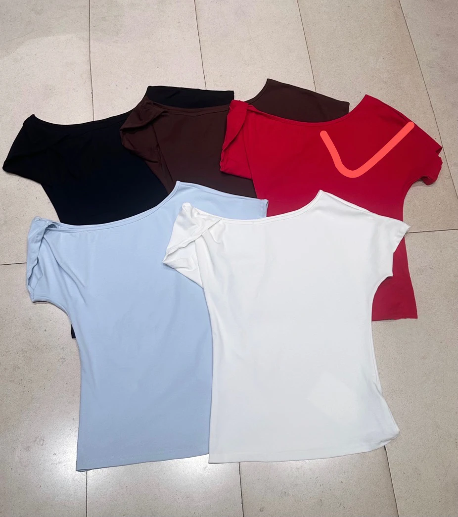 十三行X2#68958夏季福利单边漏肩修身上衣，衣长：58cm