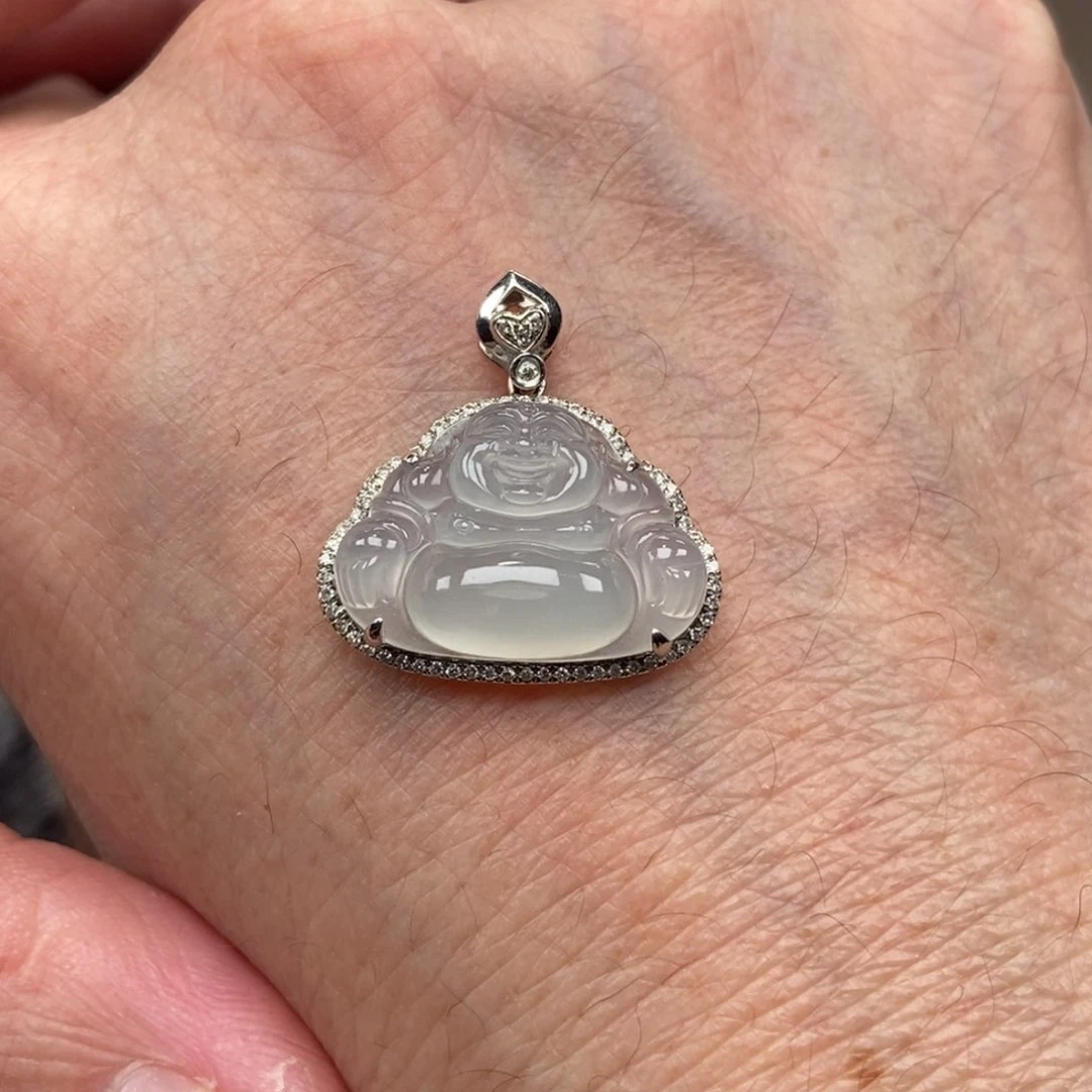 翡翠18K金镶嵌颈饰佛公