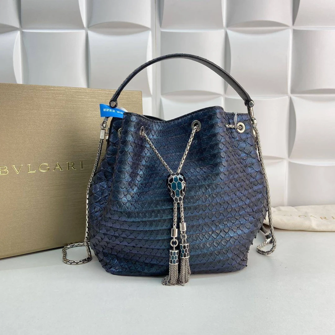 胖虎佳佳/宝格丽/95新/公价0/箱包/斜挎包/312506120034