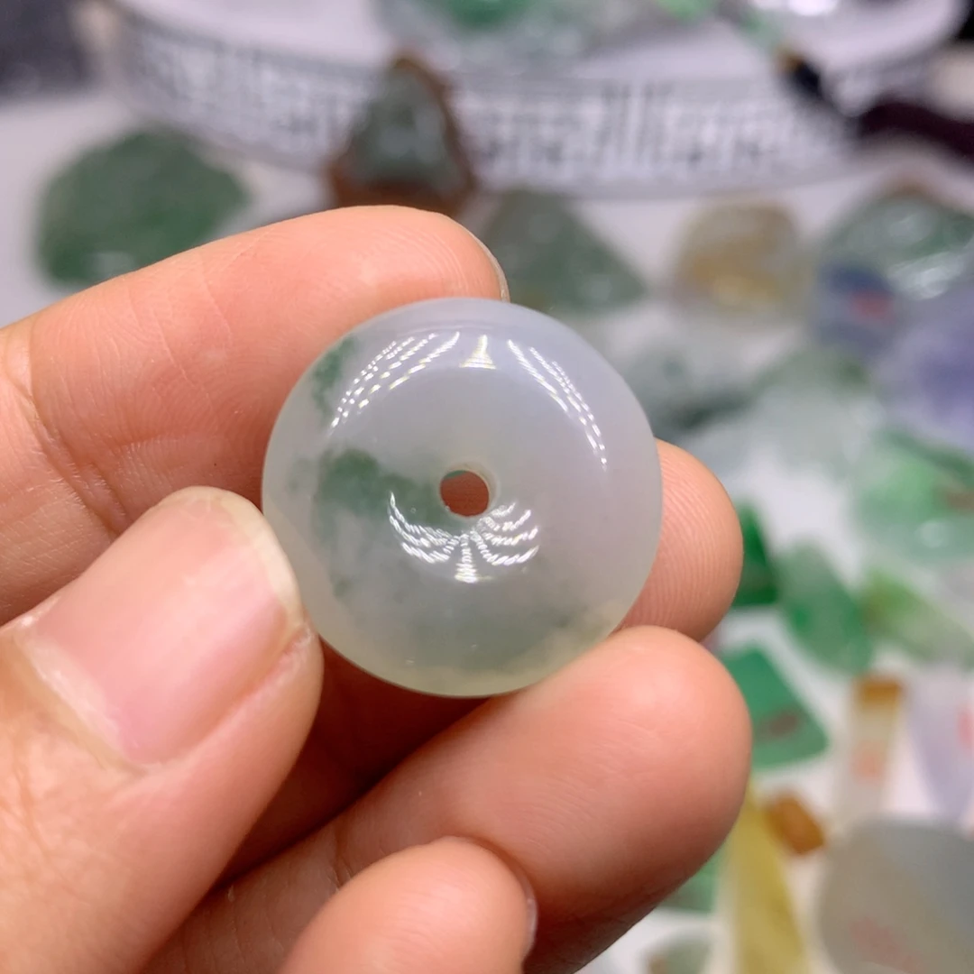 定制翡翠未镶嵌天然翡翠定制