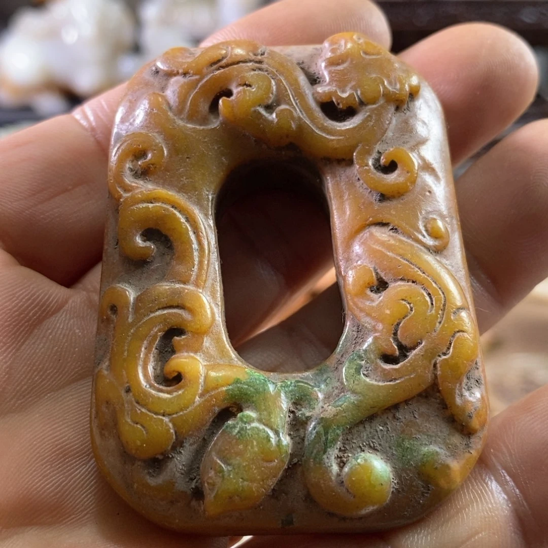 和田玉（糖玉）颈饰未镶嵌