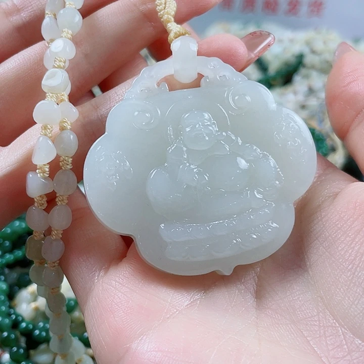 颈饰未镶嵌和田玉