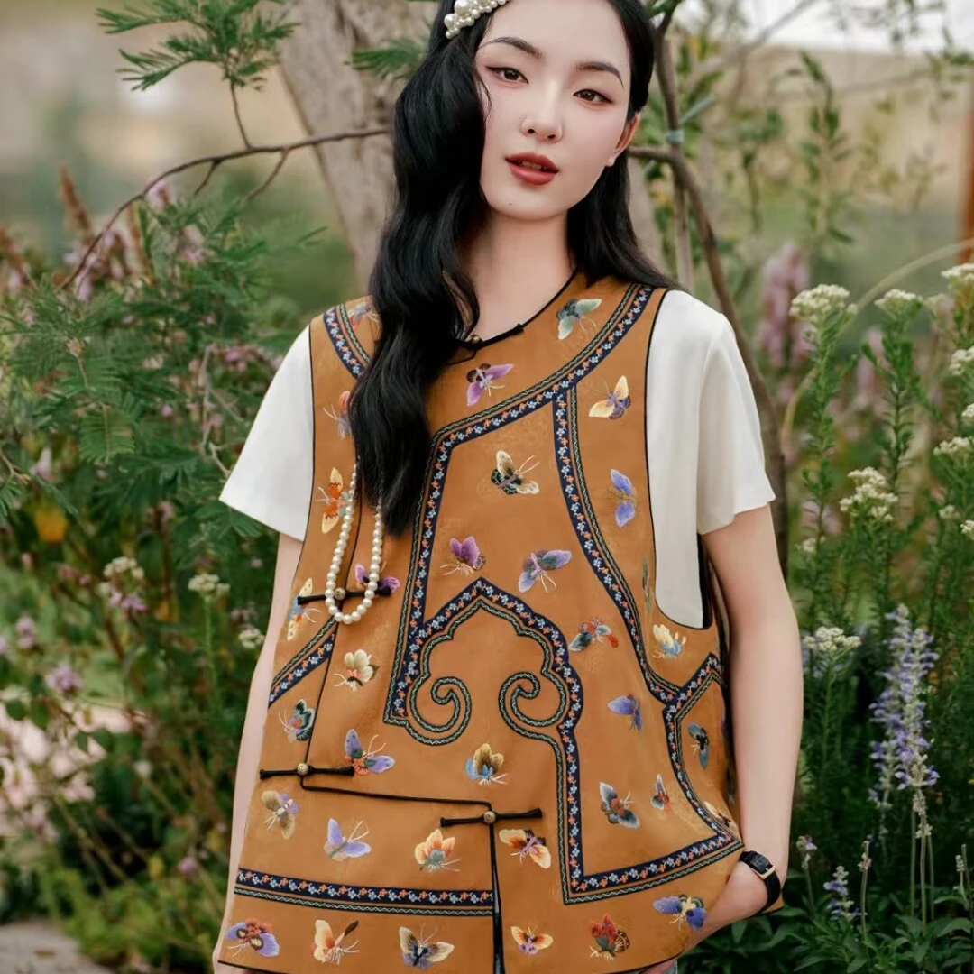 特惠归藏雅集中式手工刺绣香云纱提花罗如意百蝶姜黄色琵琶襟马甲