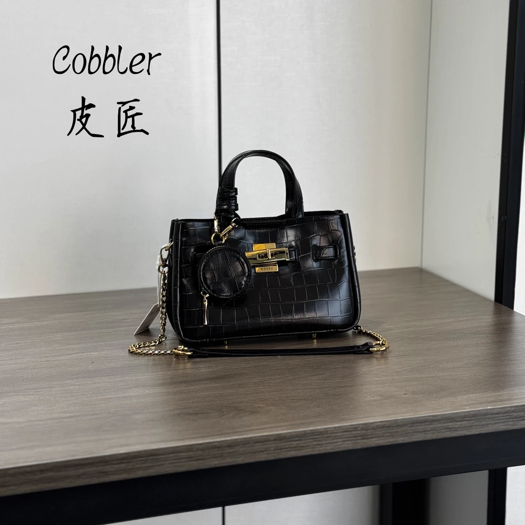 【皮先生】轻奢风设计师款3788手提小包小众时尚流行单肩斜挎女包包