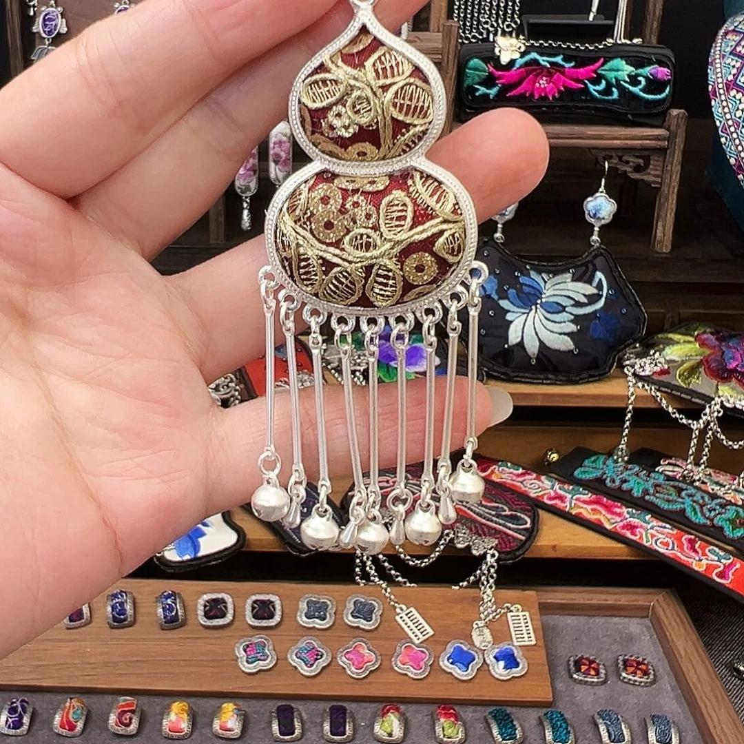 @***@织绣手工刺绣工艺品