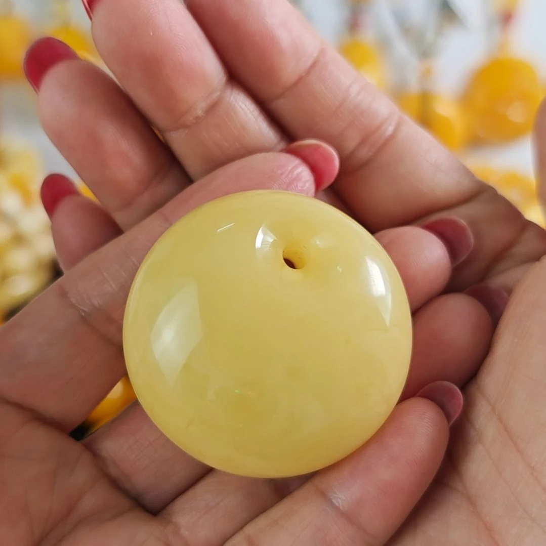 蜜蜡吊坠(赠链)未镶嵌