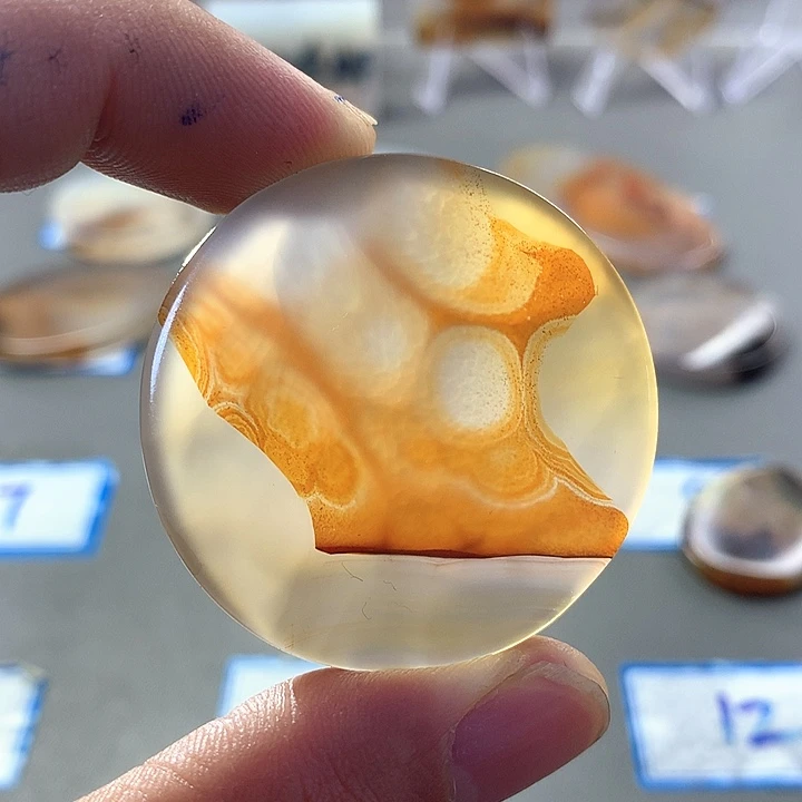 未镶嵌颈饰玛瑙/玉髓