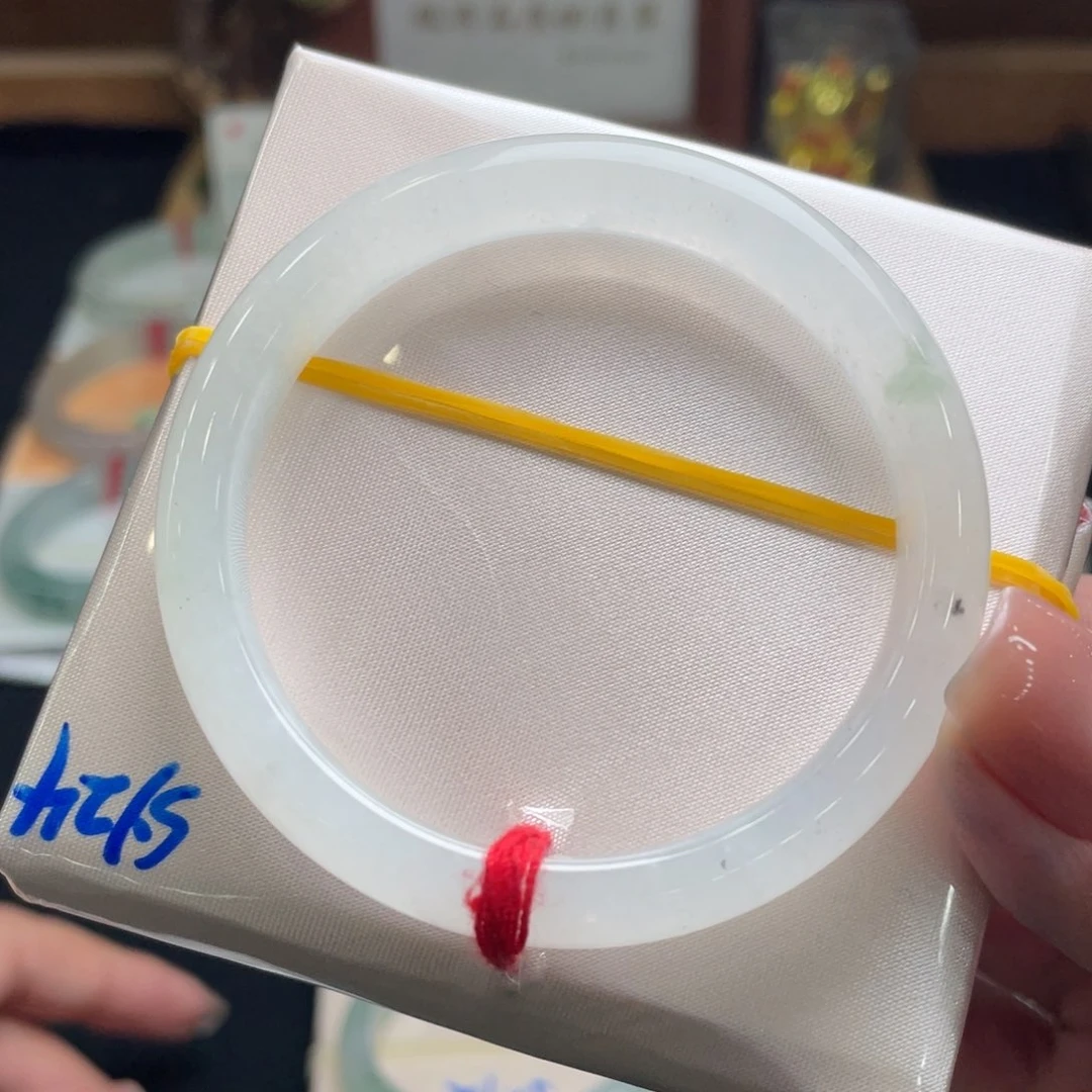 翡翠手镯未镶嵌翡翠52.4正圈