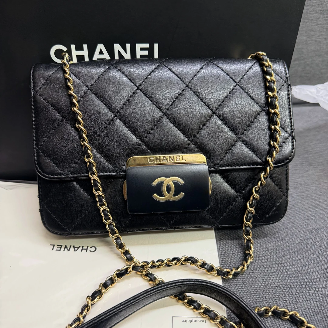 99新 Chanel/香奈儿 3510|香奈儿黑金珐琅扣口盖斜挎包单肩包