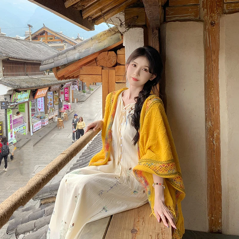 民族风连帽披肩女士外搭套头斗篷空调房披风云南西藏旅行拍照穿搭