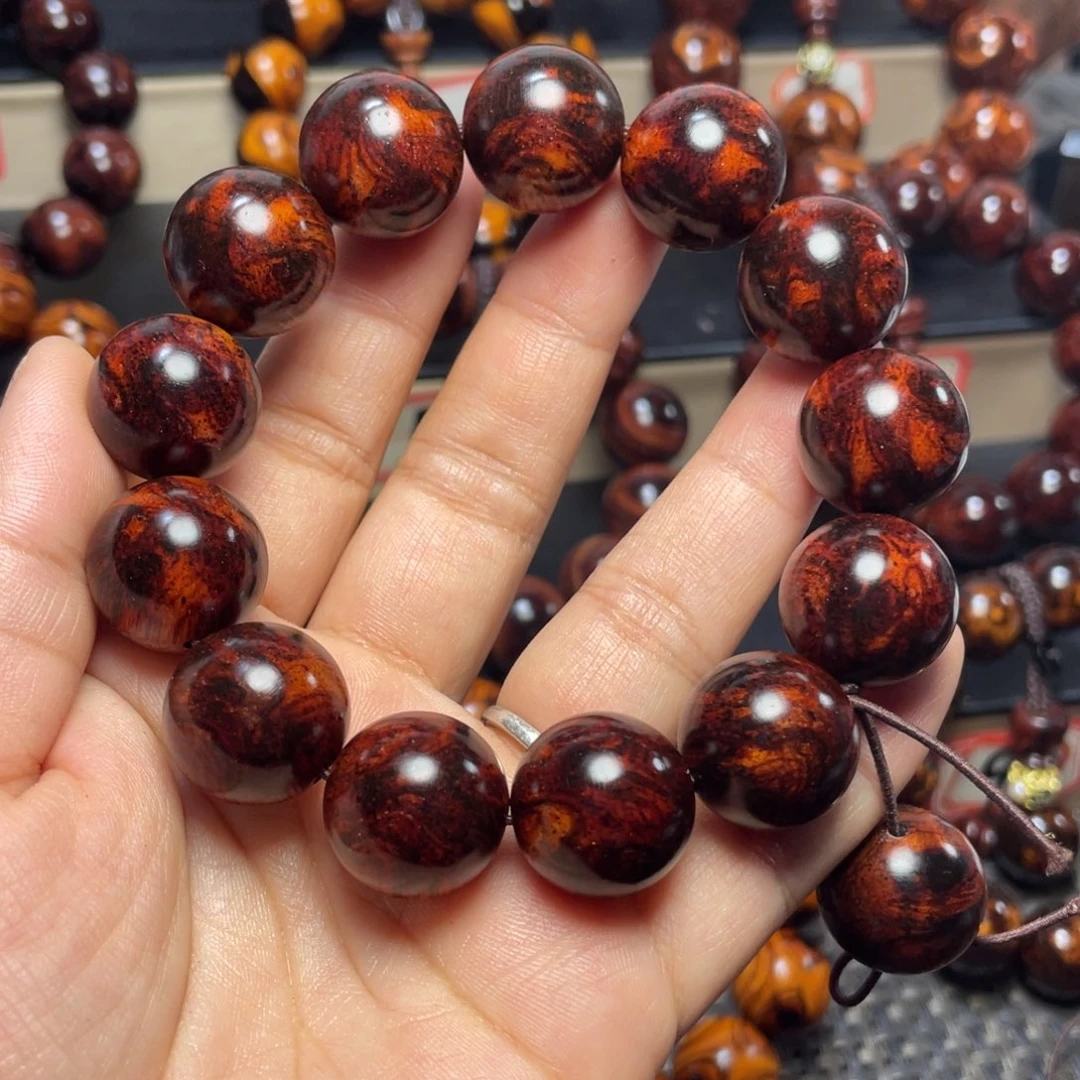 宁***远花梨木类1.8满纹花纹