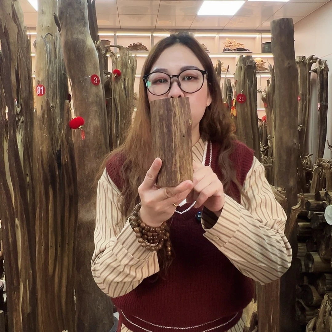 沉香摆件沉香原料摆件