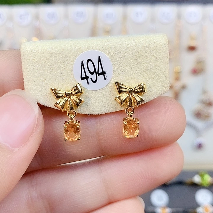 银S925镶嵌耳饰石榴石（芬达石）