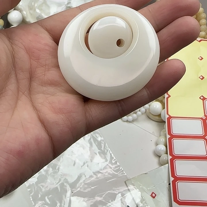 丑***大果紫檀（缅甸花梨）大母子扣14号