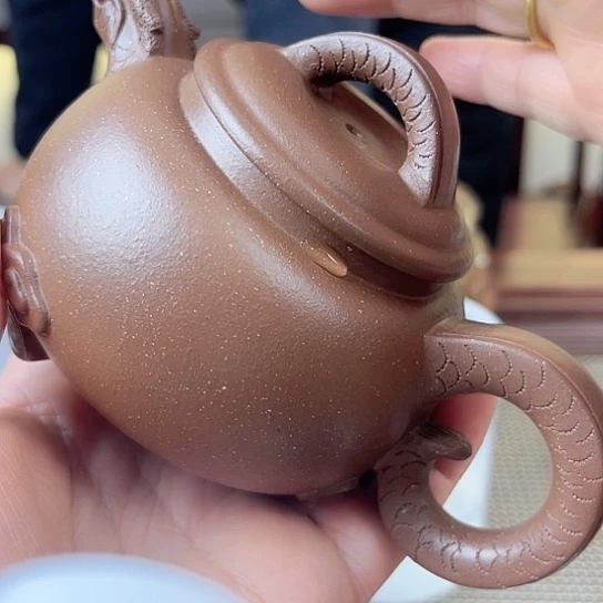 紫砂茶壶今天的天气好
