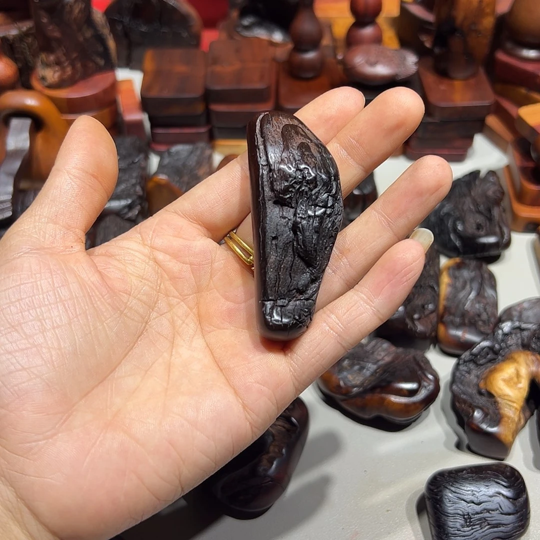 东****枣木直播间默认截图