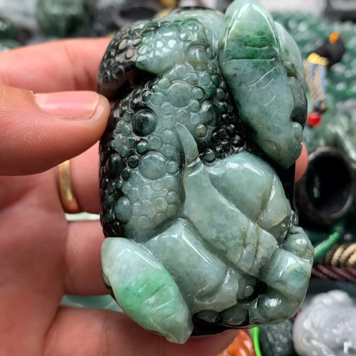 翡翠颈饰未镶嵌保真天然a货翡翠