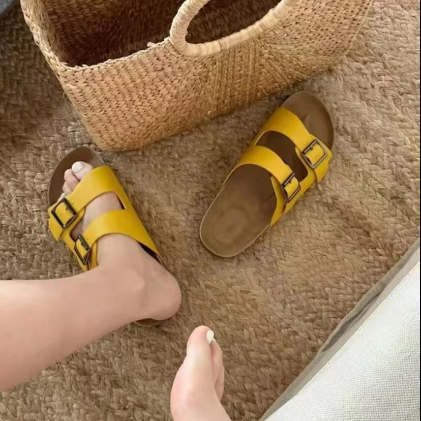 C5808  浅黄色  2025新款露趾平底女一脚蹬外穿休闲拖鞋