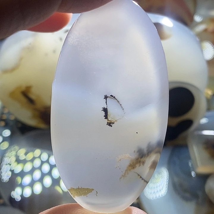 未镶嵌颈饰玛瑙/玉髓水*形