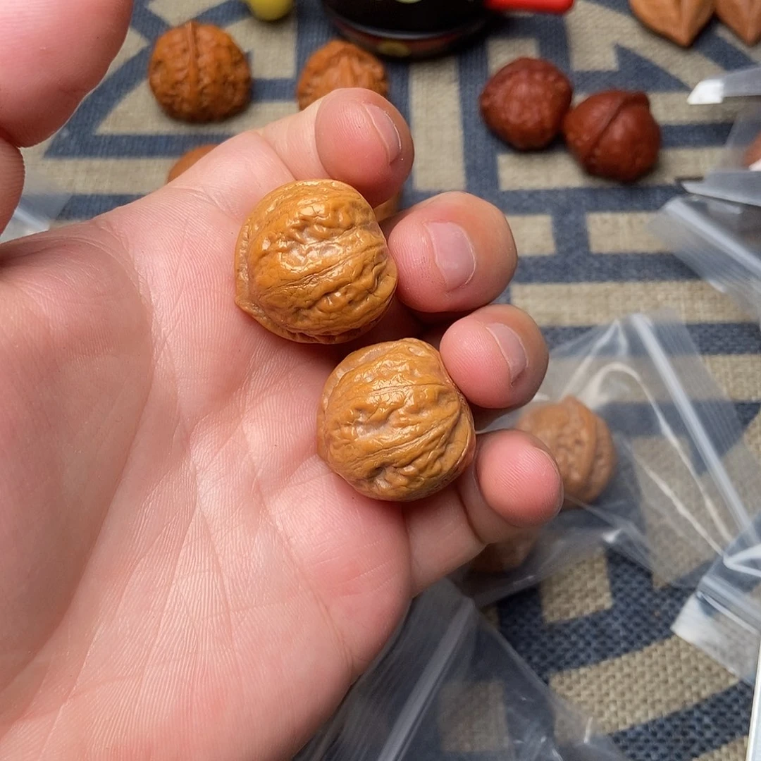 文玩核桃把件210000000