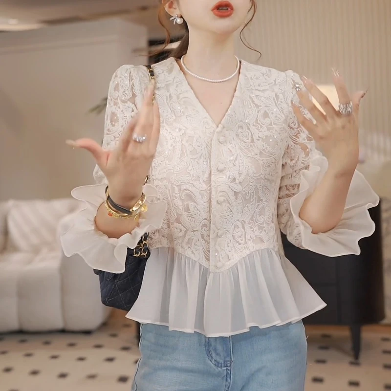 灿星锦衣~亮片蕾丝衬衫女设计感修身显瘦上衣LK2502609