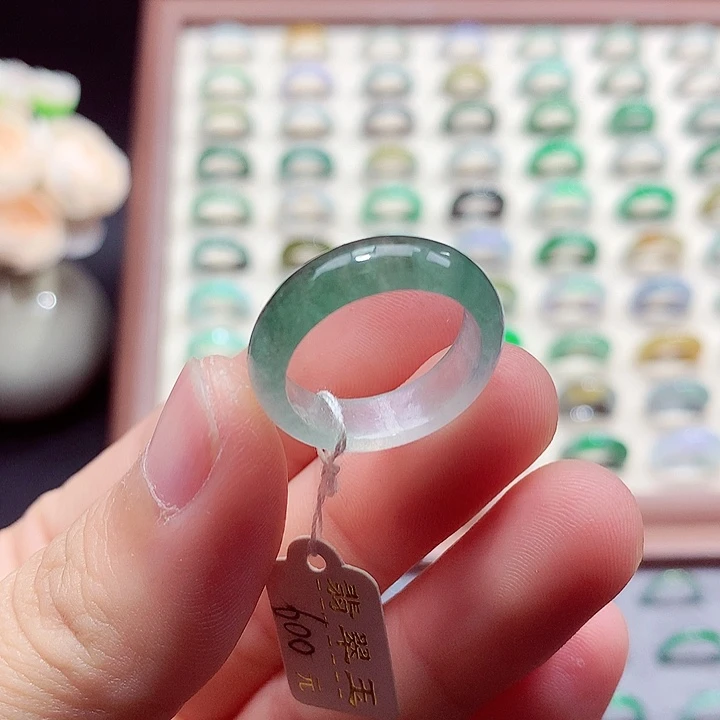 翡翠未镶嵌戒指16号