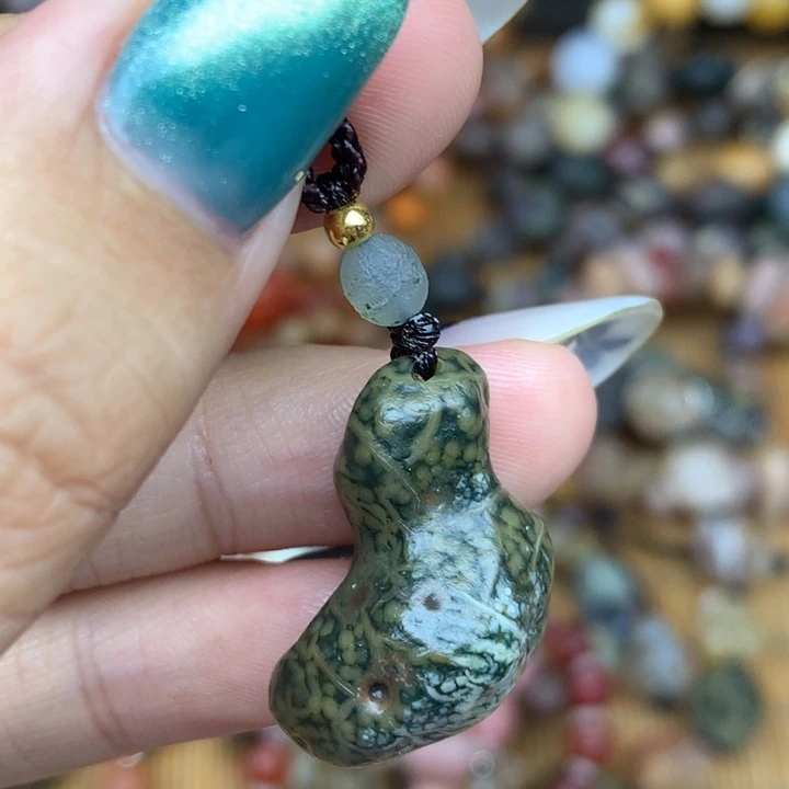 玛瑙/玉髓未镶嵌珠宝半成品