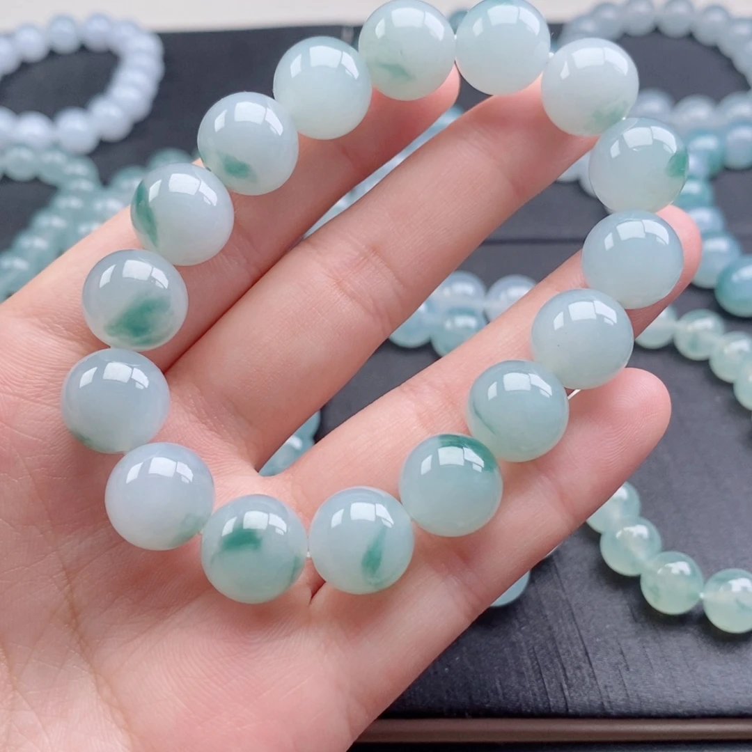 翡翠未镶嵌手串珠宝