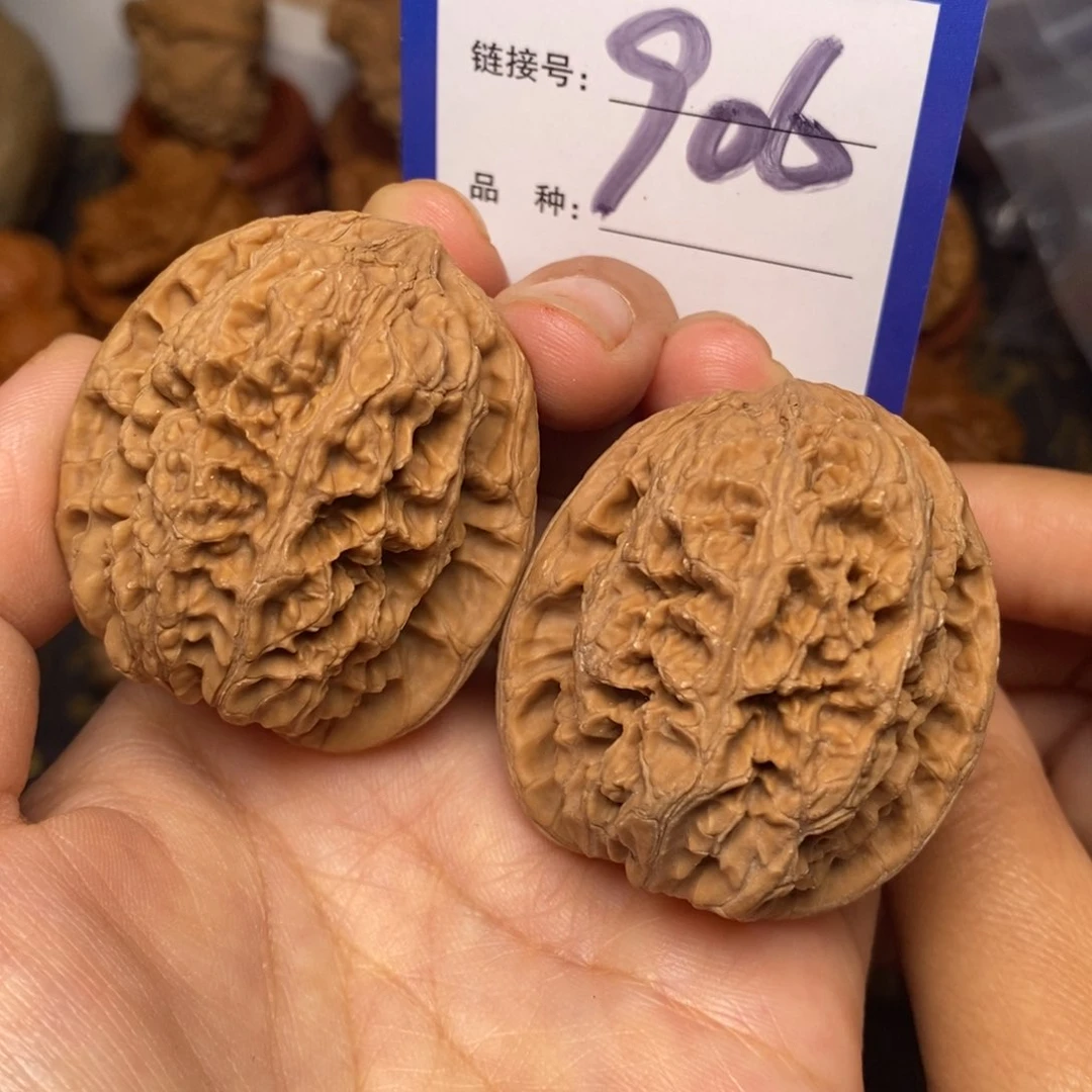 文玩核桃把件将军膀全品41。 906