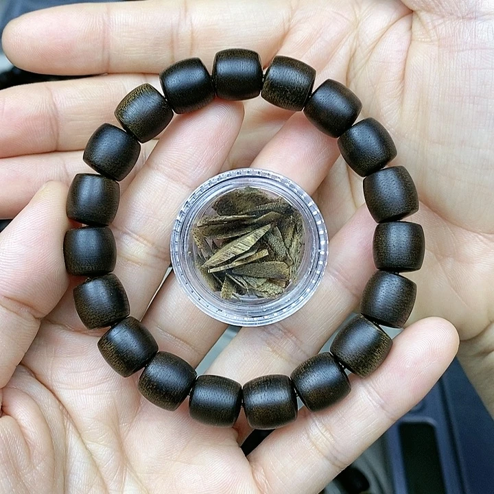 沉香沉香碎屑越南芽庄白棋楠