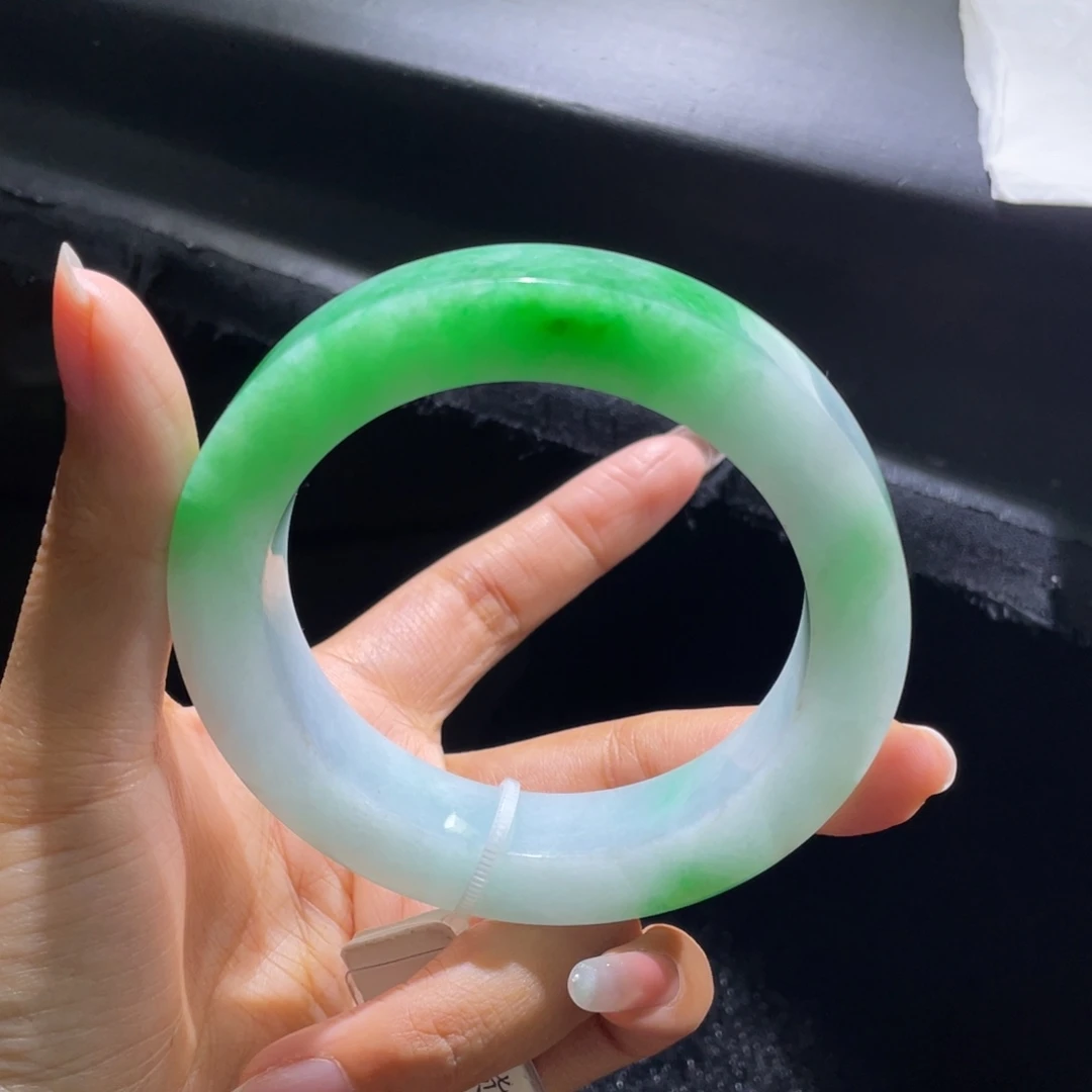 定制翡翠未镶嵌正圈
