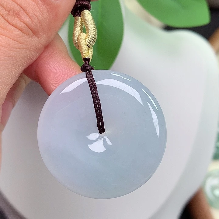 颈饰未镶嵌翡翠平安扣 34.2x5.7mm