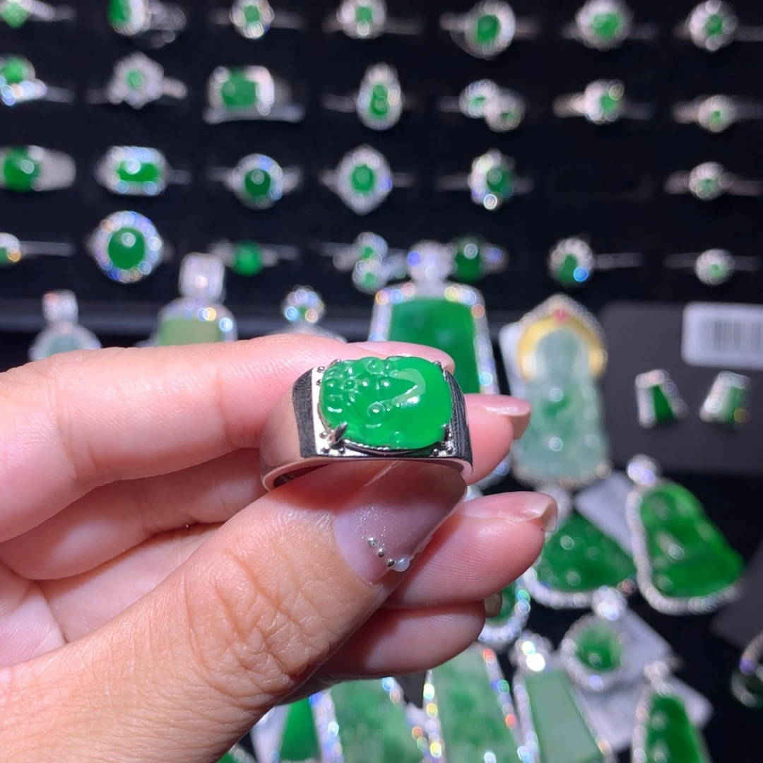 【闪购商品】翡翠戒指银S925镶嵌天然翡翠