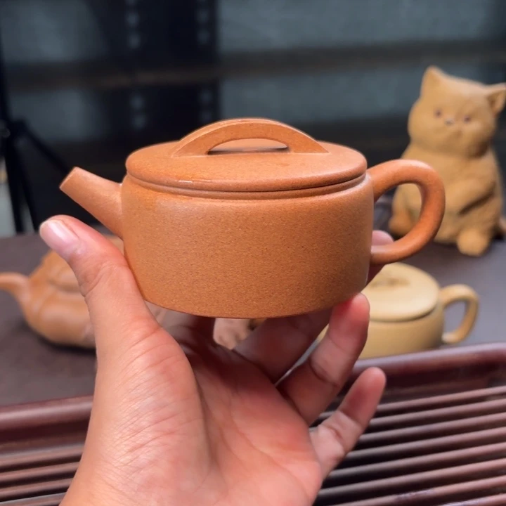 茶壶紫砂黄金段半手汉瓦容量200