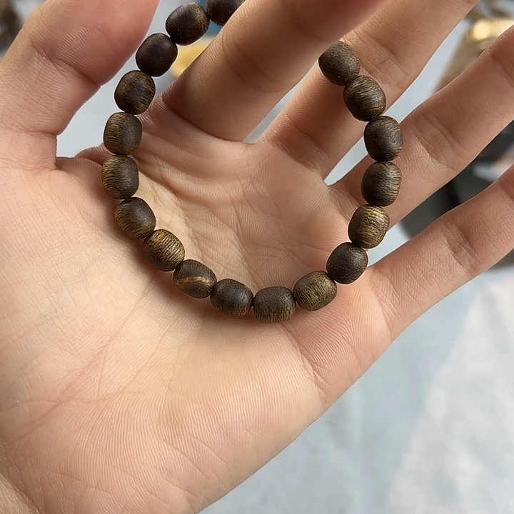 沉香碎屑沉香奇楠沉香留疤多样性发一