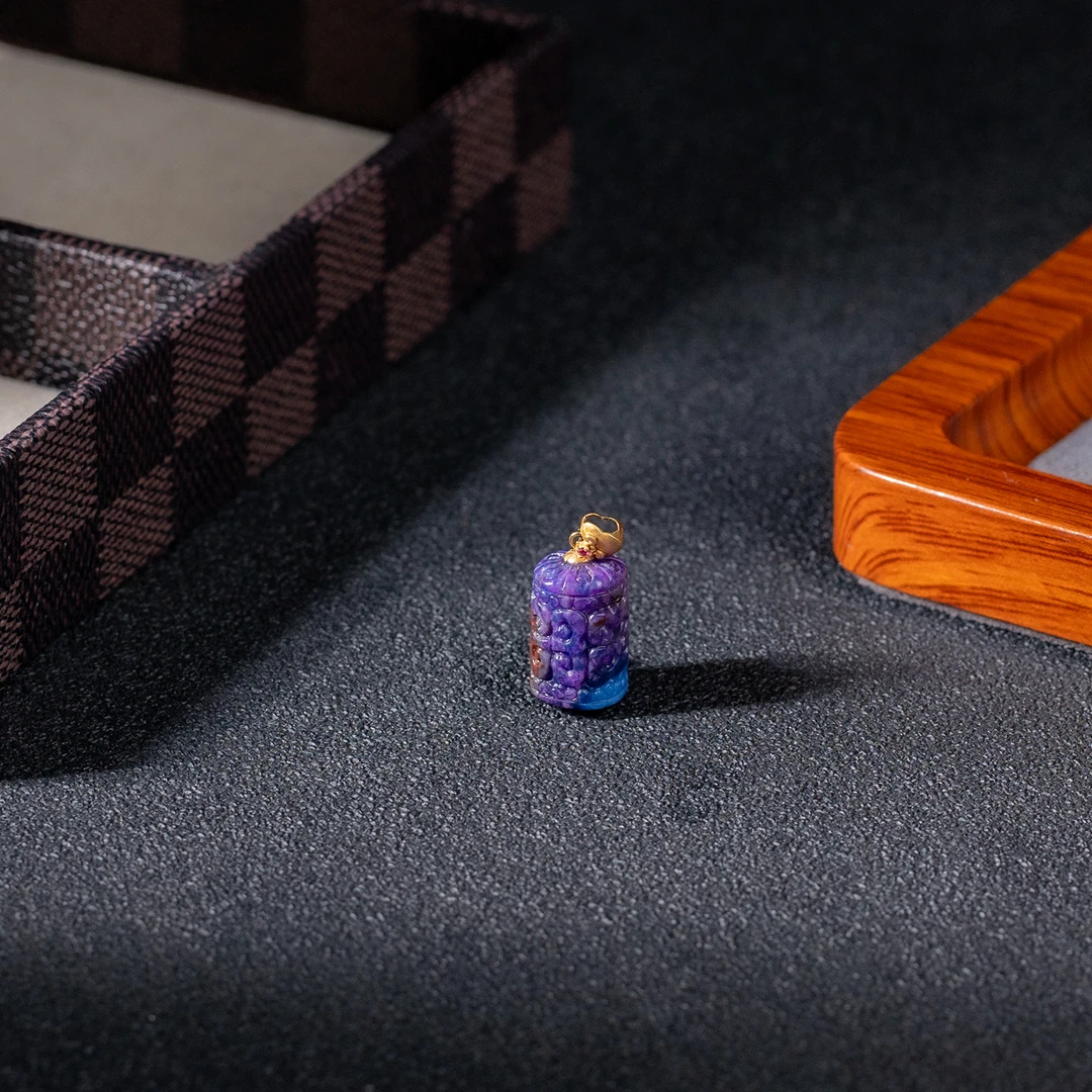 南非舒俱来圆柱吊坠/多样性发/P12503