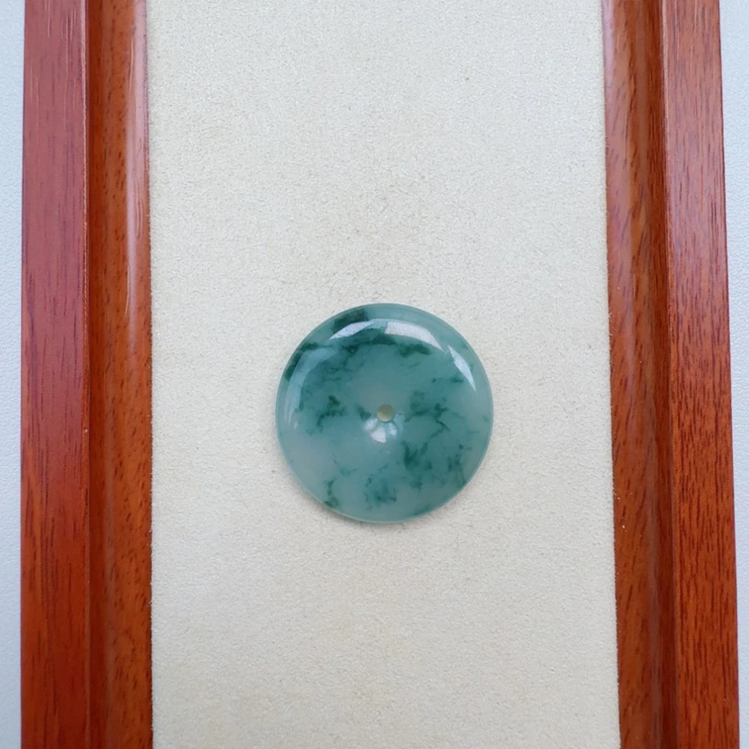 北***）翡翠未镶嵌颈饰孤品