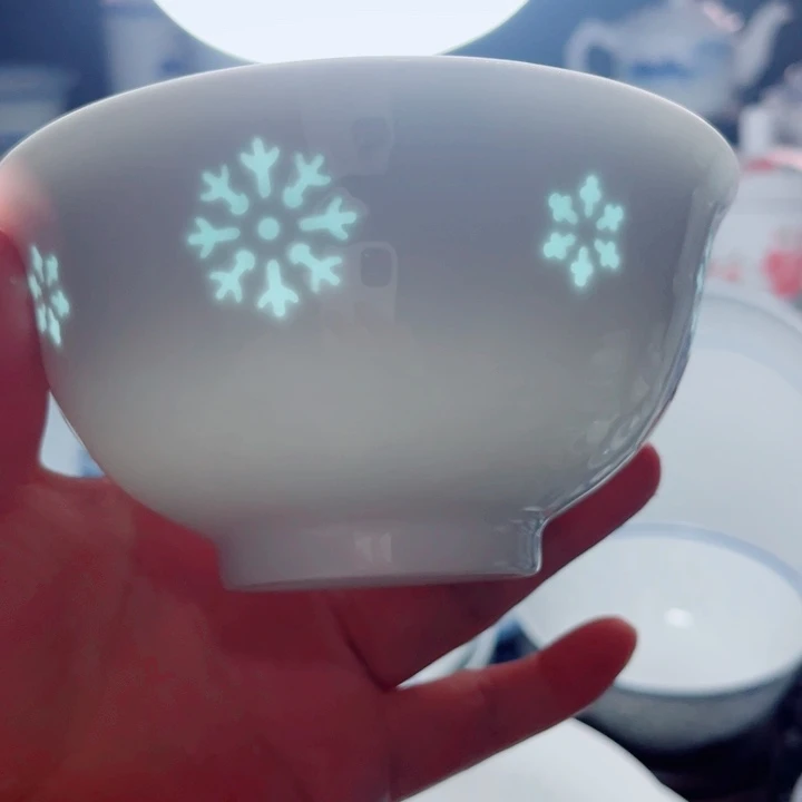 青花玲珑5寸饭碗雪花雕刻