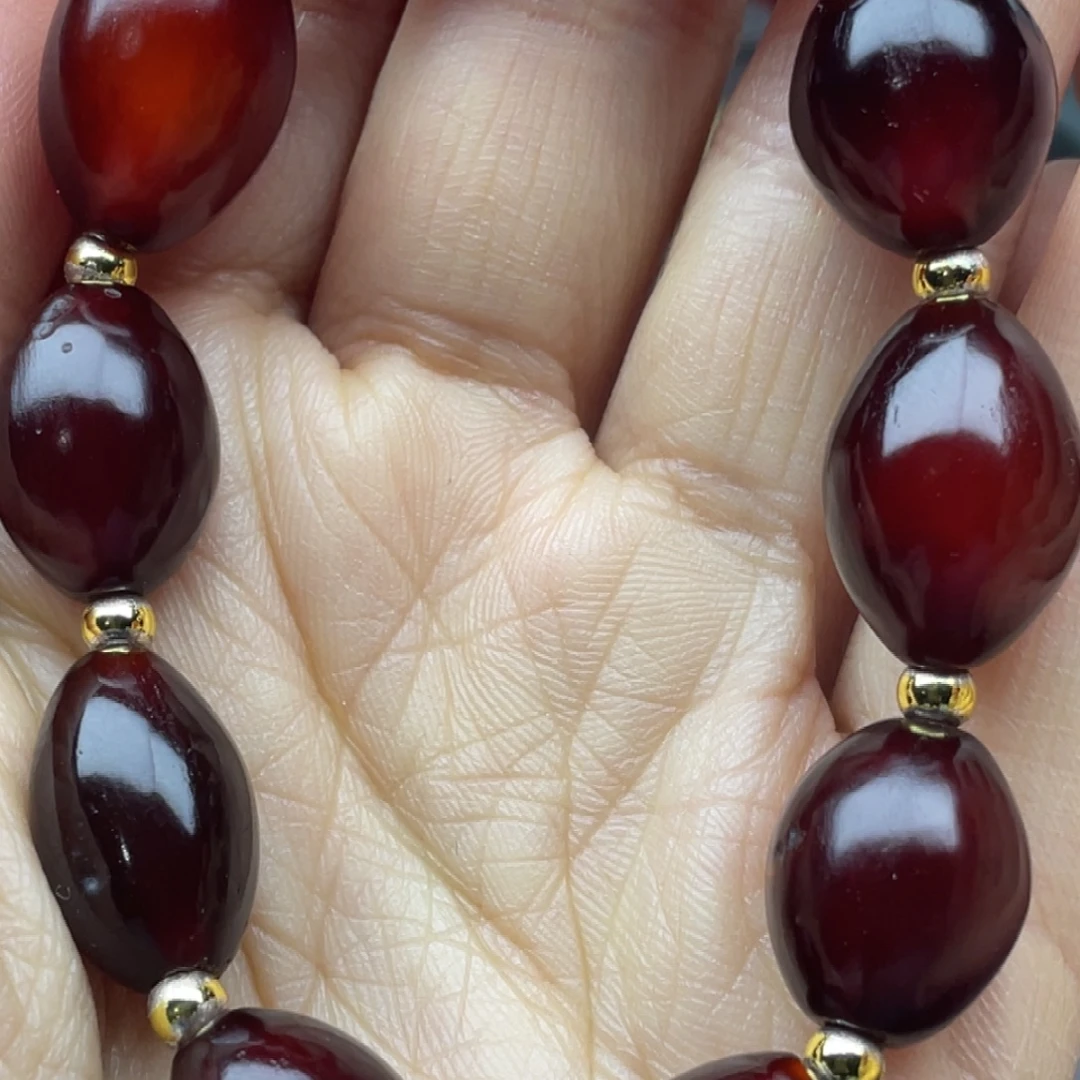 东***逛玛瑙/玉髓未镶嵌颈饰