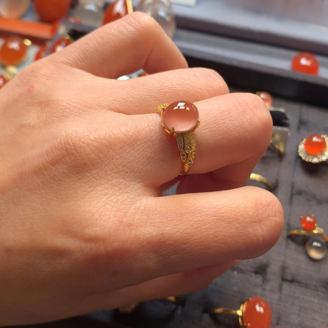 南红玛瑙未镶嵌颈饰