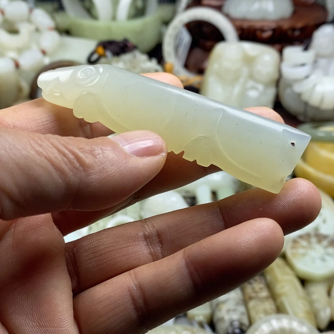 和田玉（糖玉）未镶嵌颈饰