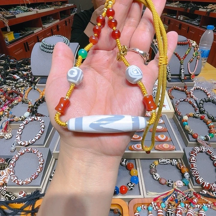 未镶嵌玛瑙/玉髓珠宝奇石